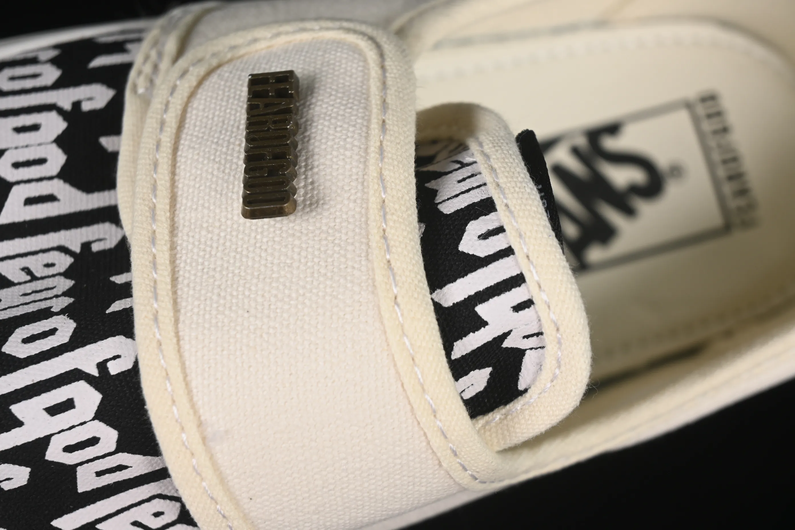 All categories Vans Vans series Vans Low Vans low-top Vans Slip-On Classic checkerboard one-legged casual sneakers VN0009QCBLE